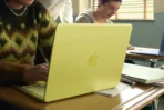 macbook-neo-a18-pro-8go-256go-jaune-azerty-occasion